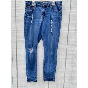 Umgee Distressed Jean Freyed Edges Size 30 Tapered Leg‎ Casual Solid